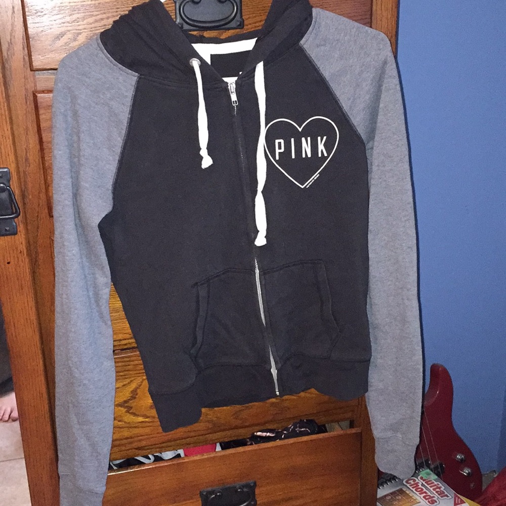 PINK Sweatshirt